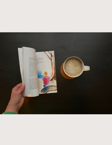 Handpainted illustration inside Create to Flow — A Course in Creative Meditation by Ingela Johansson
