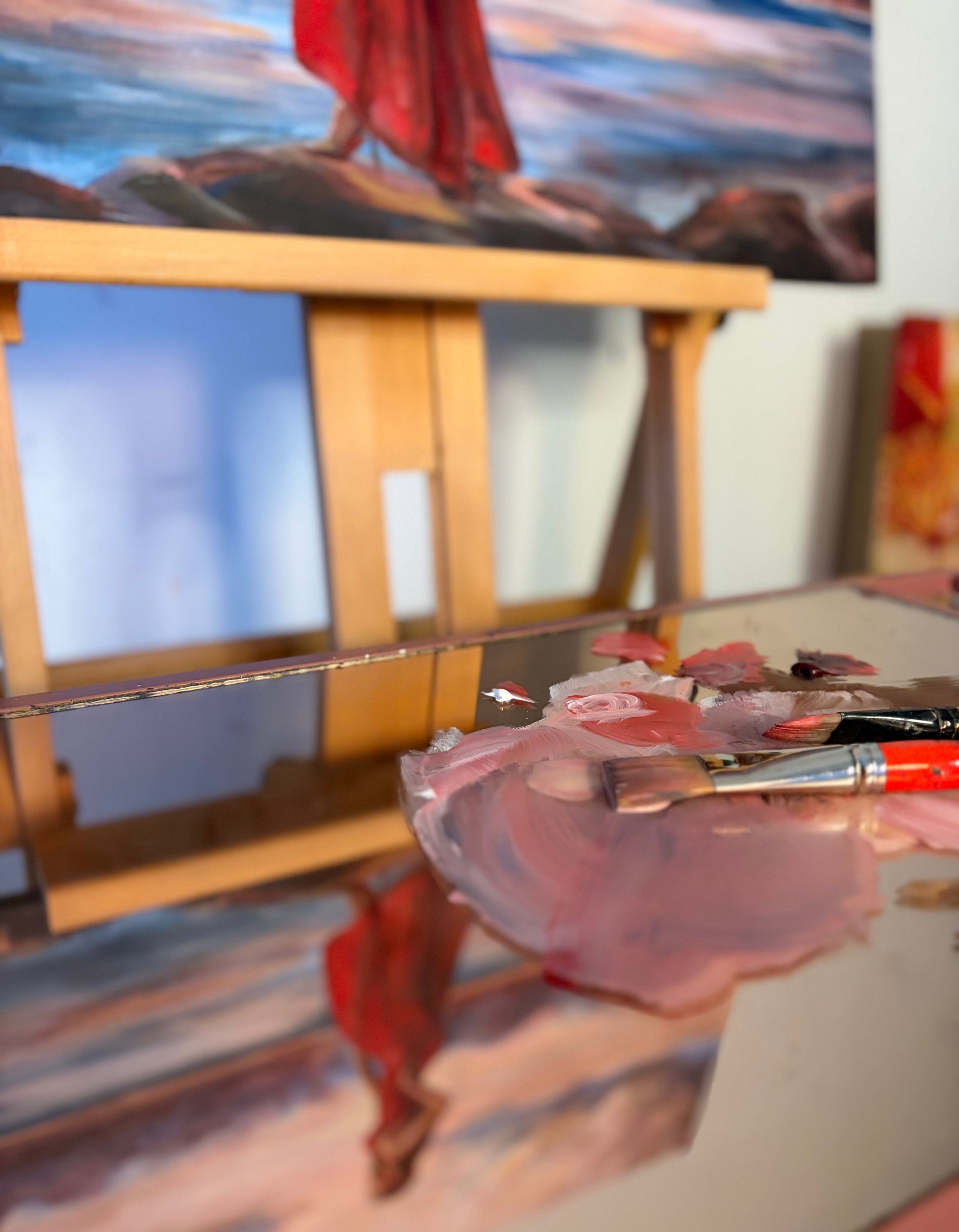 Sovereign in Red in the studio – acrylic painting by Ingela Johansson, painting process RED Collection 2026